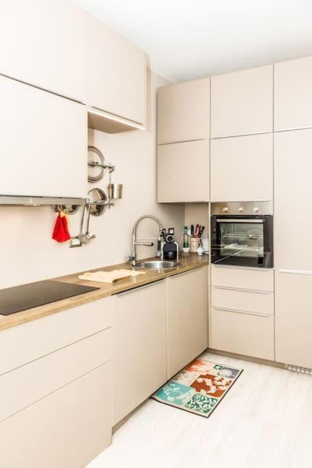 Apartment Raphi's Flat In Trastevere - The Heart Of Rom