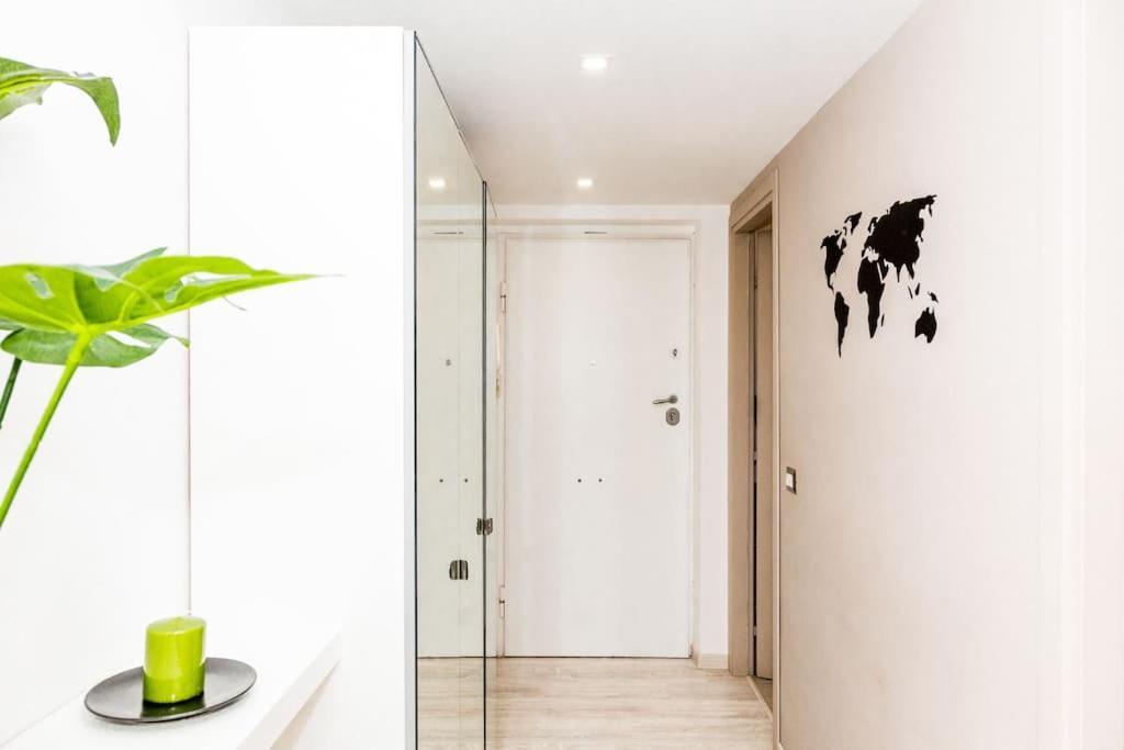 Raphi's Flat In Trastevere - The Heart Of *